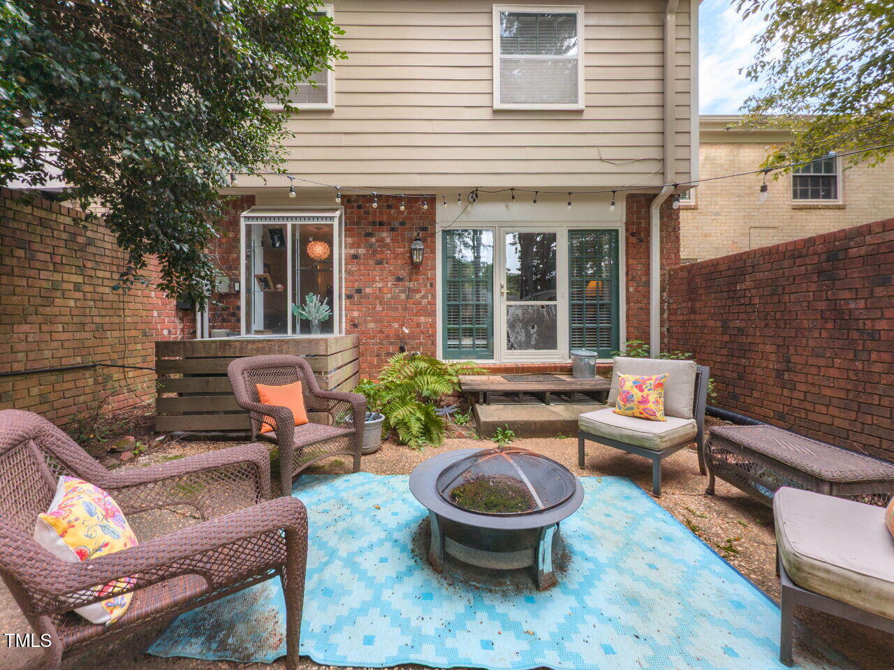 3005 Wycliff Road Raleigh, NC 27607 - Photo 29 of 31 029-1280x960-patio-backyard
