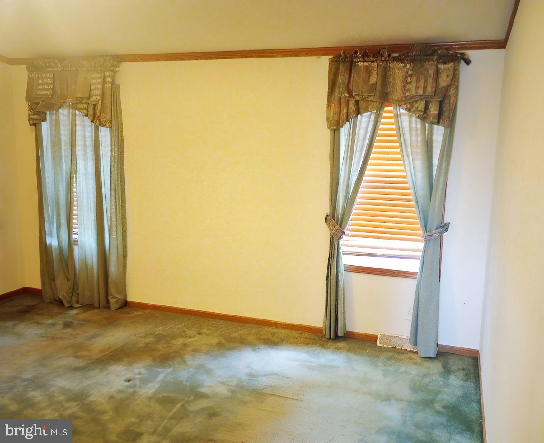 9675 Melvin White Road Deal Island, MD 21821 - Photo 9 of 13 Interior