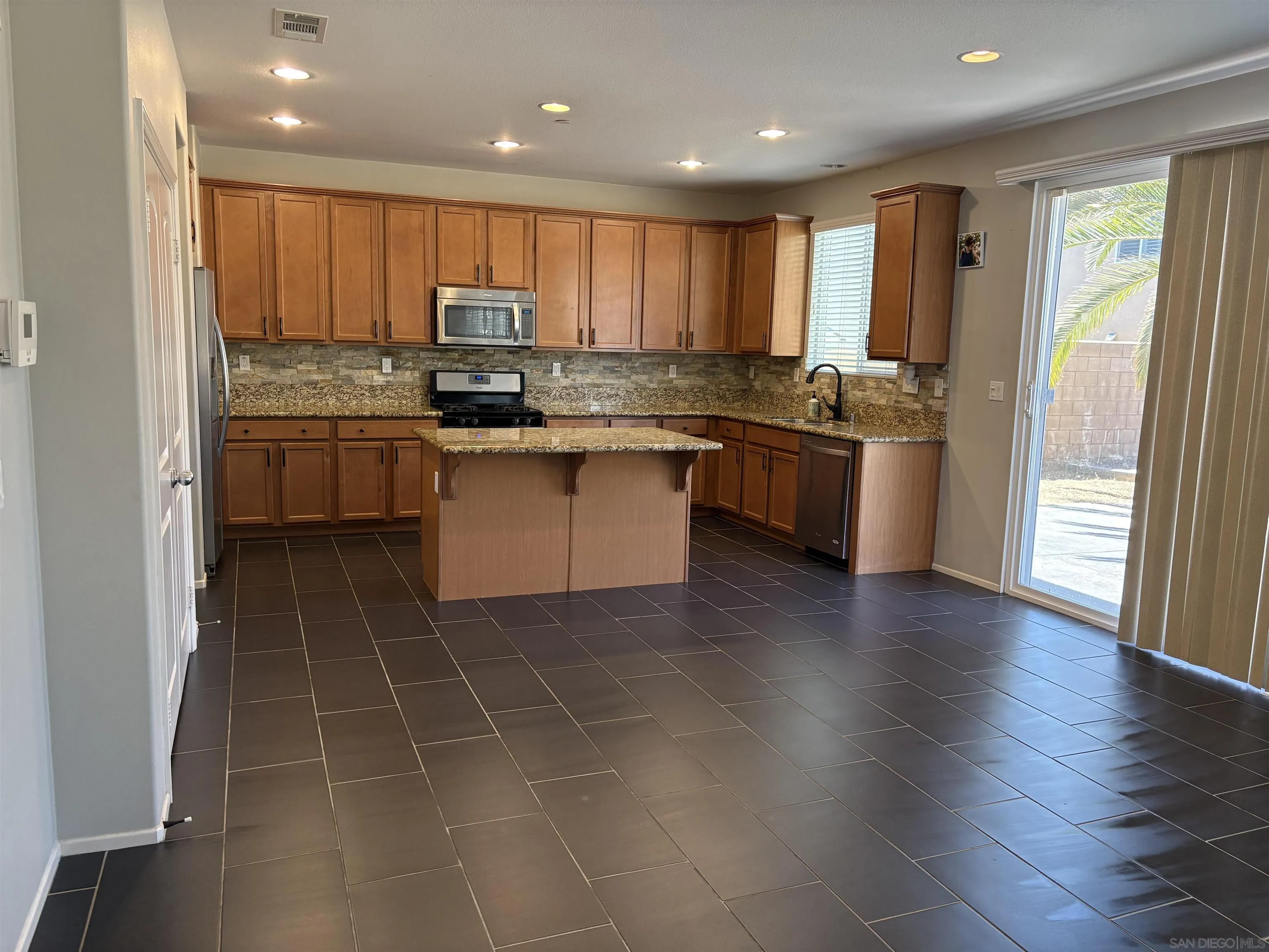 34923 Kooden Road Winchester, CA 92596 - Photo 5 of 39