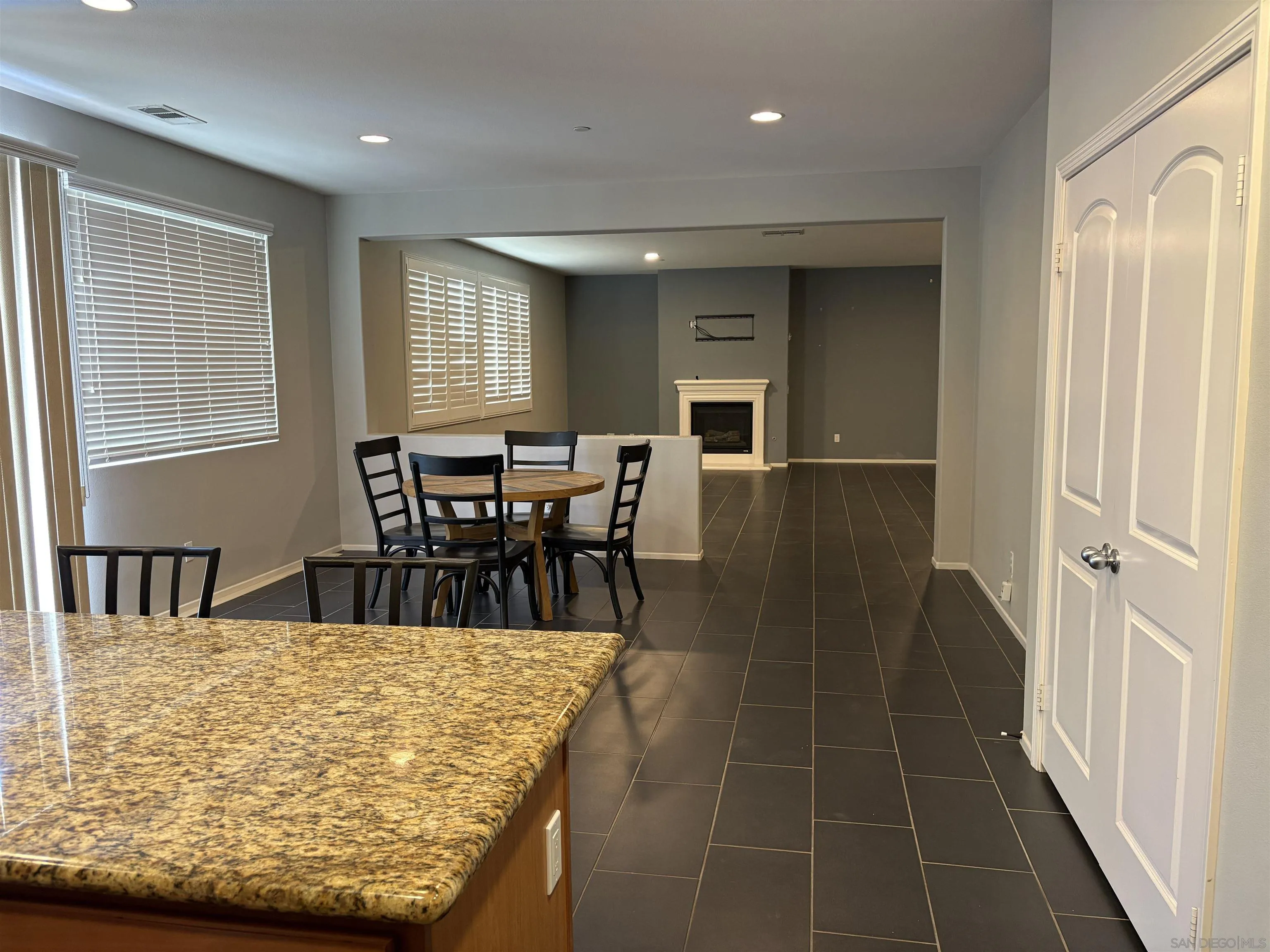 34923 Kooden Road Winchester, CA 92596 - Photo 7 of 32