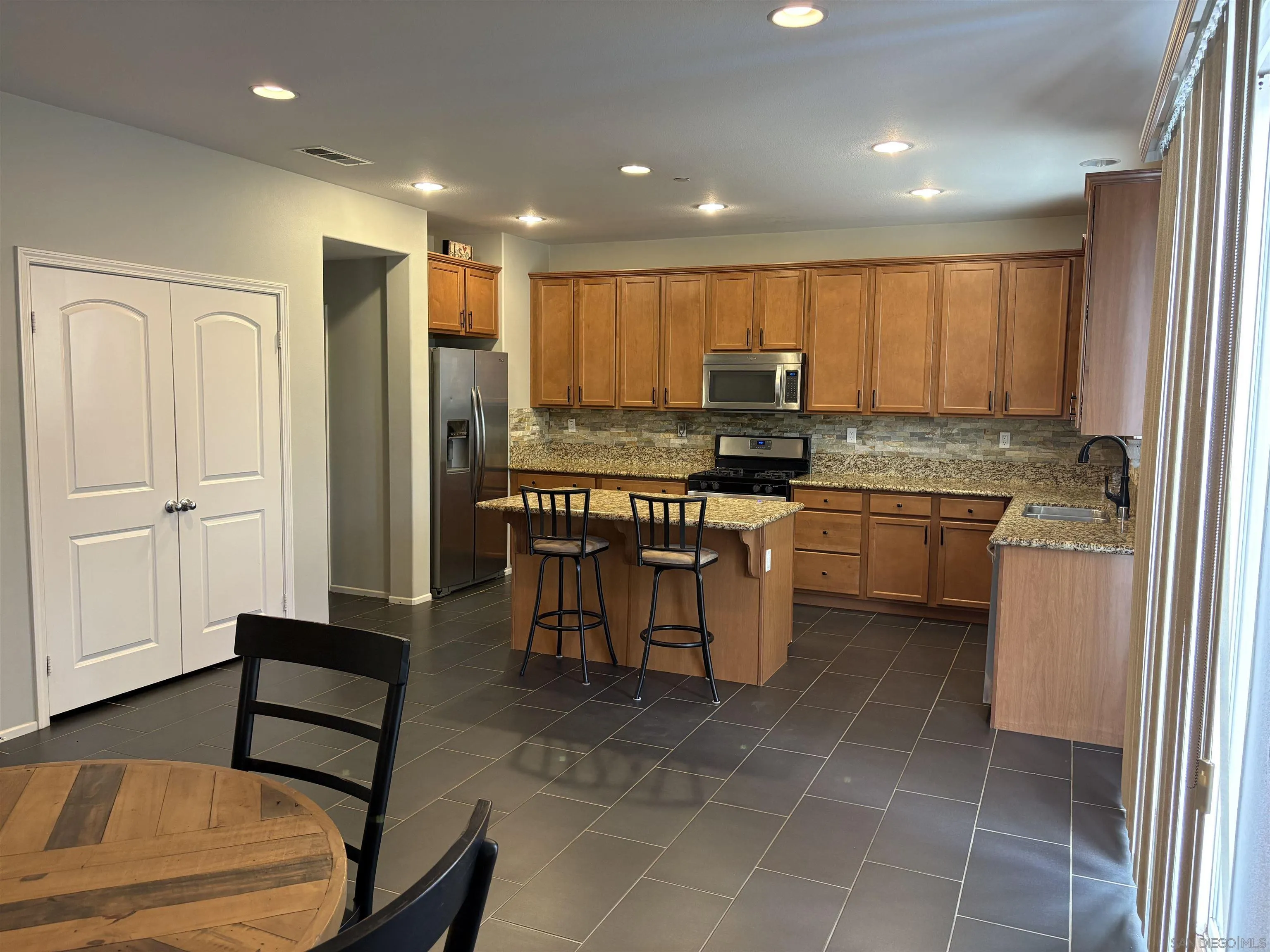 34923 Kooden Road Winchester, CA 92596 - Photo 10 of 39