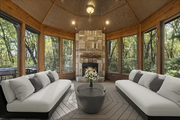 $1,100,000 | 5650 Lily Lane, Sawyer, MI 49125