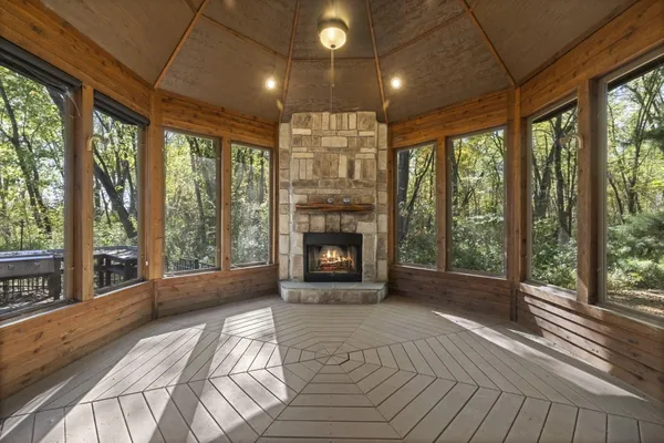 $1,100,000 | 5650 Lily Lane, Sawyer, MI 49125