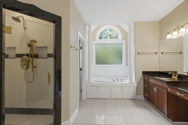 $1,100,000 | 5650 Lily Lane, Sawyer, MI 49125