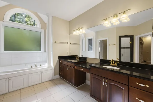 $1,200,000 | 5650 Lily Lane, Sawyer, MI 49125