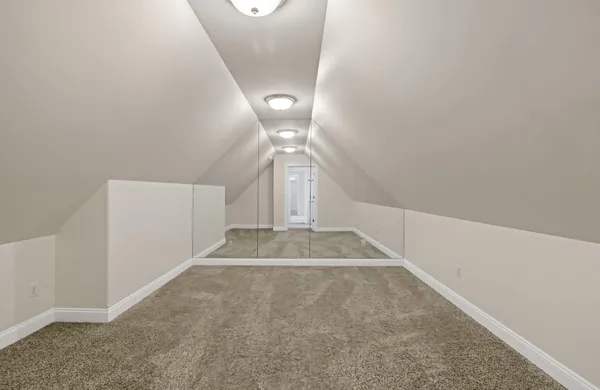 $1,100,000 | 5650 Lily Lane, Sawyer, MI 49125