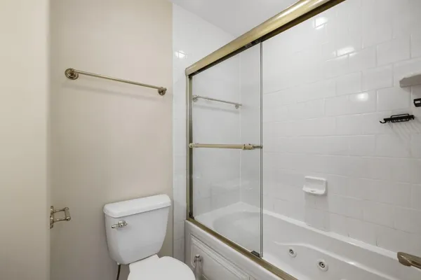 $999,000 | 5650 Lily Lane, Sawyer, MI 49125