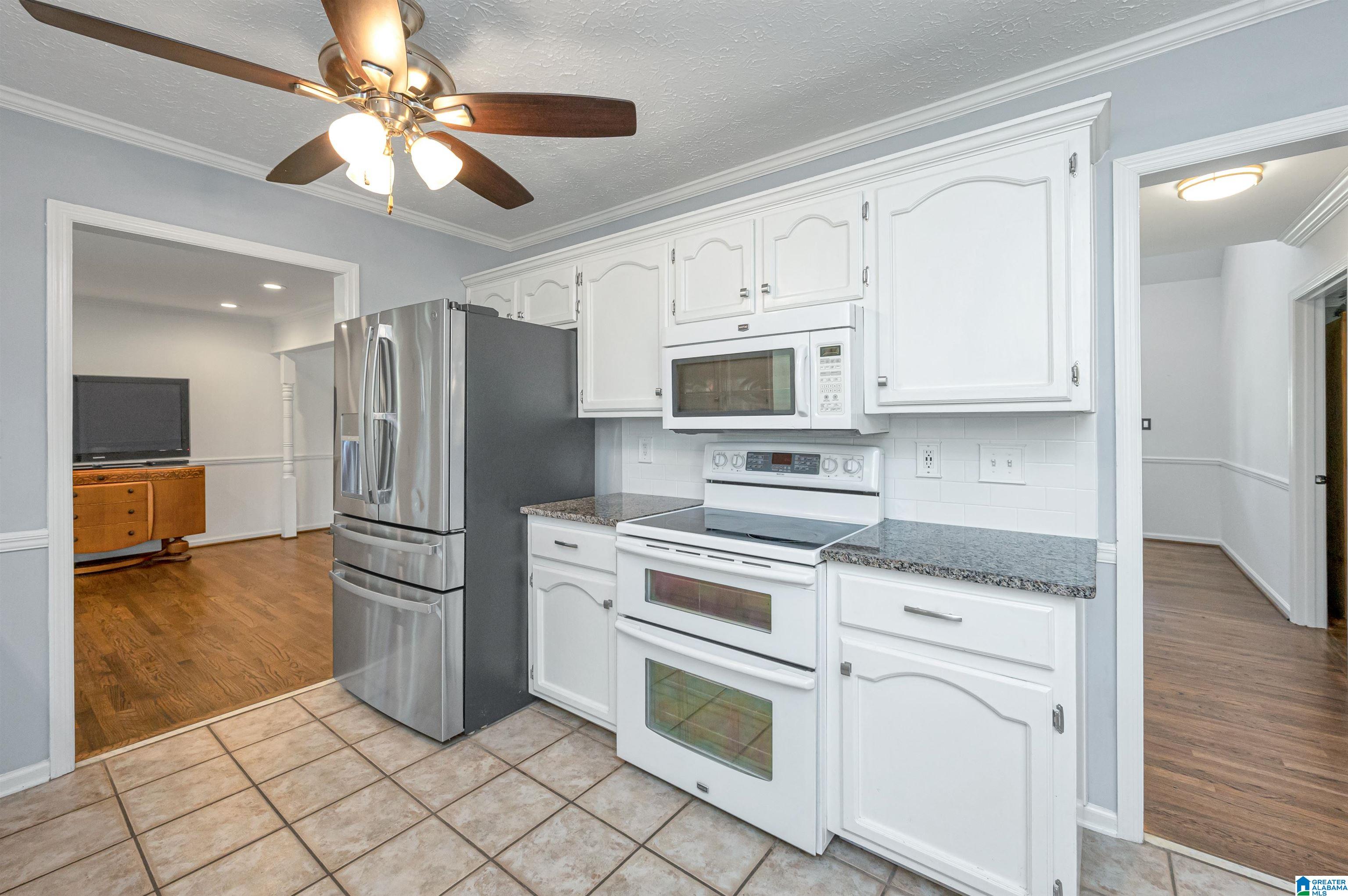 6011 Springview Drive Mount Olive, AL 35117 - Photo 14 of 54