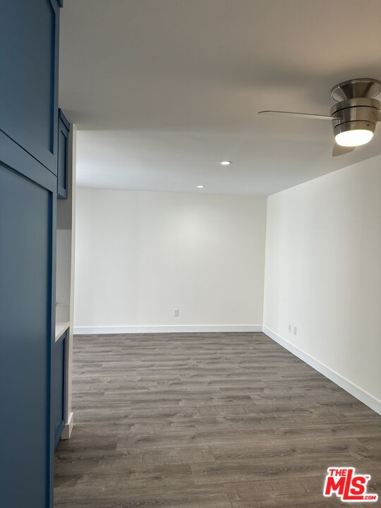 27 Anchorage Street, Unit B Marina del Rey, CA 90292 - Photo 8 of 15 a view of an empty room