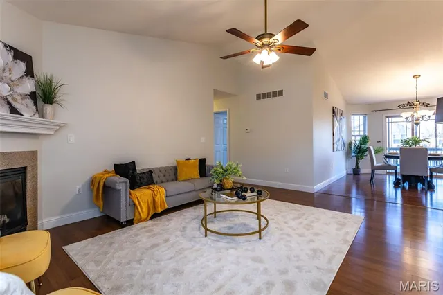 $274,900 | 427 East Donnewald Street, Worden, IL 62097