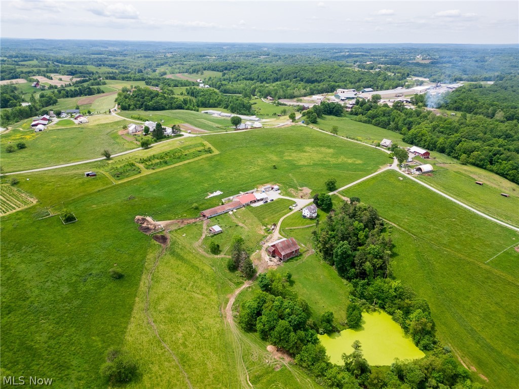 407 County Road Millersburg, OH 44654 - Photo 9 of 48