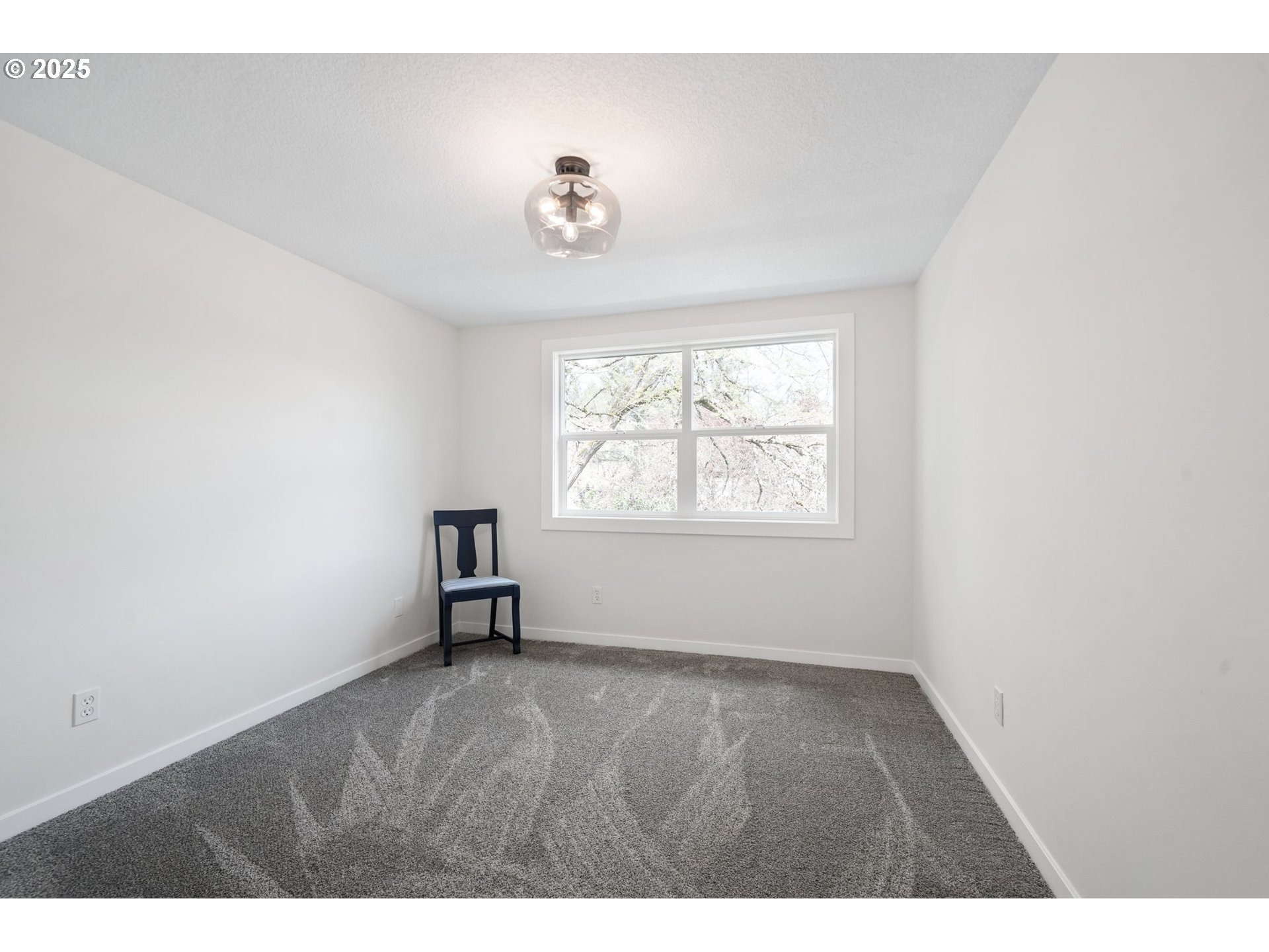 15040 Southwest Wheaton Lane Beaverton, OR 97007 - Photo 20 of 33