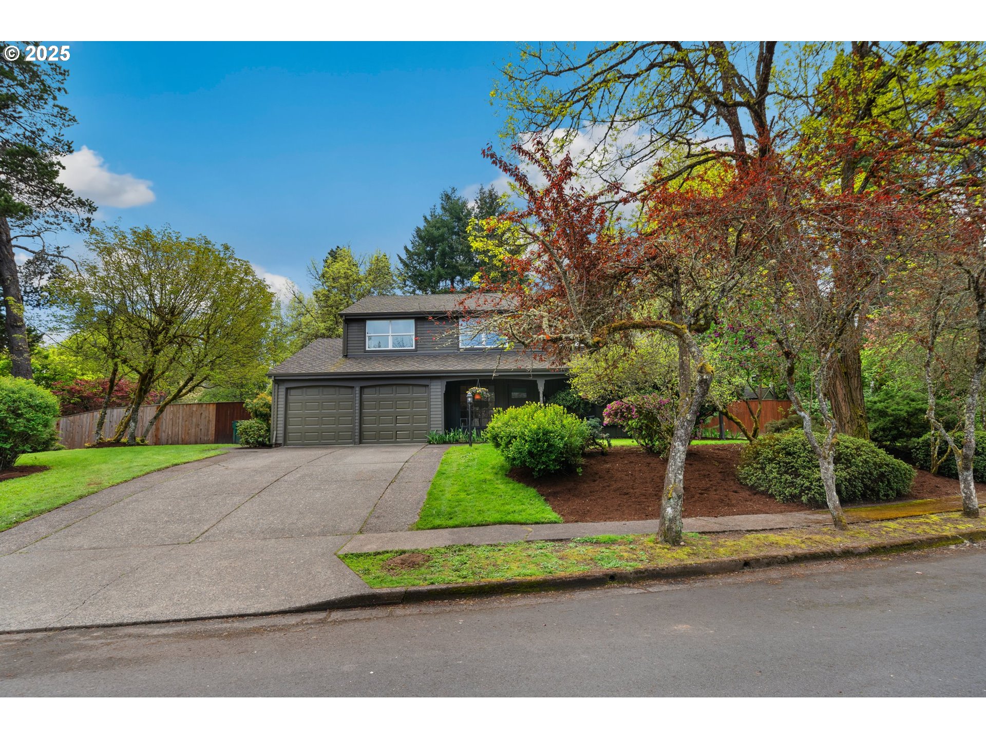15040 Southwest Wheaton Lane Beaverton, OR 97007 - Photo 2 of 33