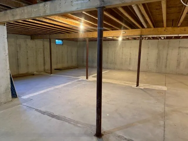 $369,500 | 21 Cardinal Way, Unit 21, Winslow, ME 04901