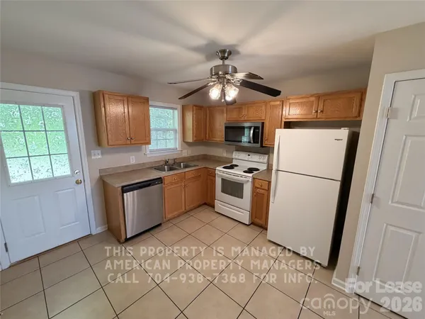 $1,295 | 483 Pharr Drive Southwest, Concord, NC 28027