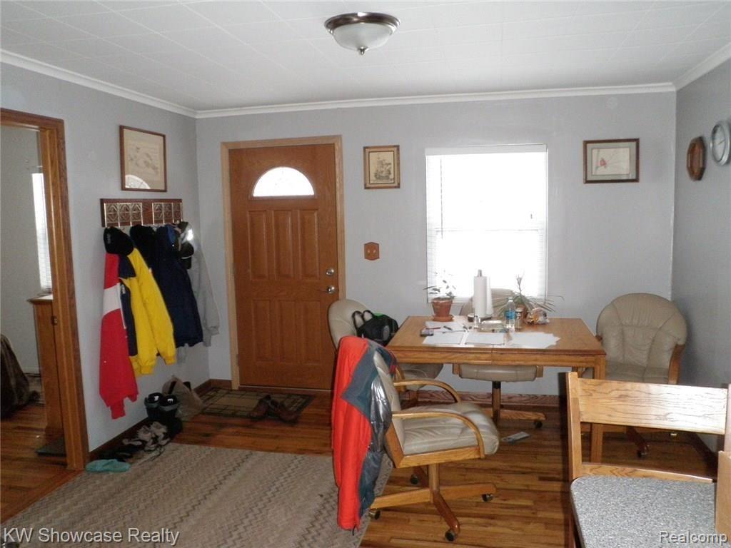 1930 Welch Road Walled Lake, MI 48390 - Photo 6 of 12 006.JPG