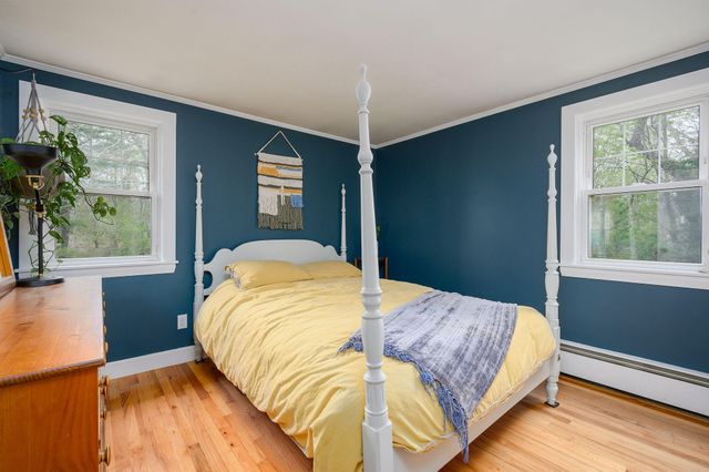 $590,000 | 952 Oak Street, West Barnstable, MA 02668