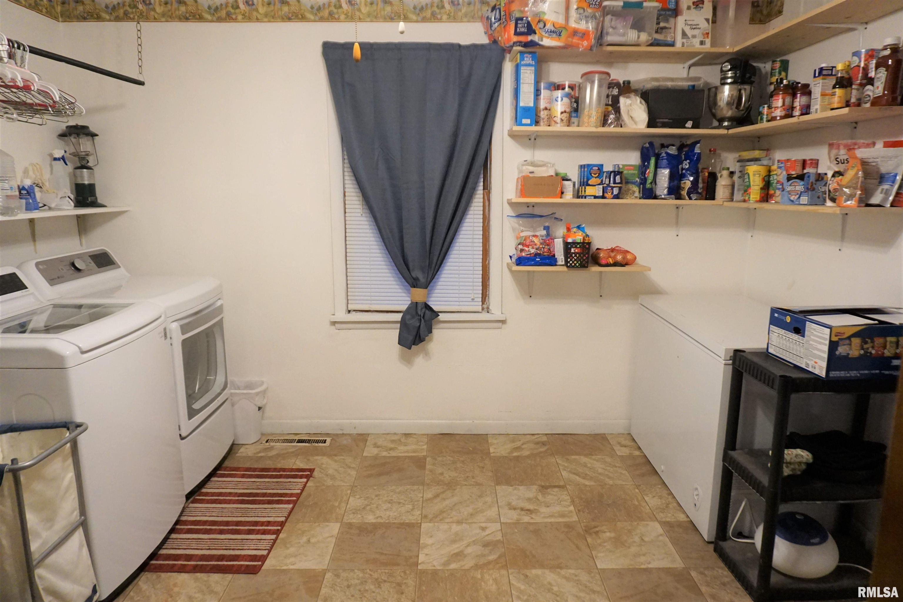 2645 South Broadway Salem, IL 62881 - Photo 15 of 22