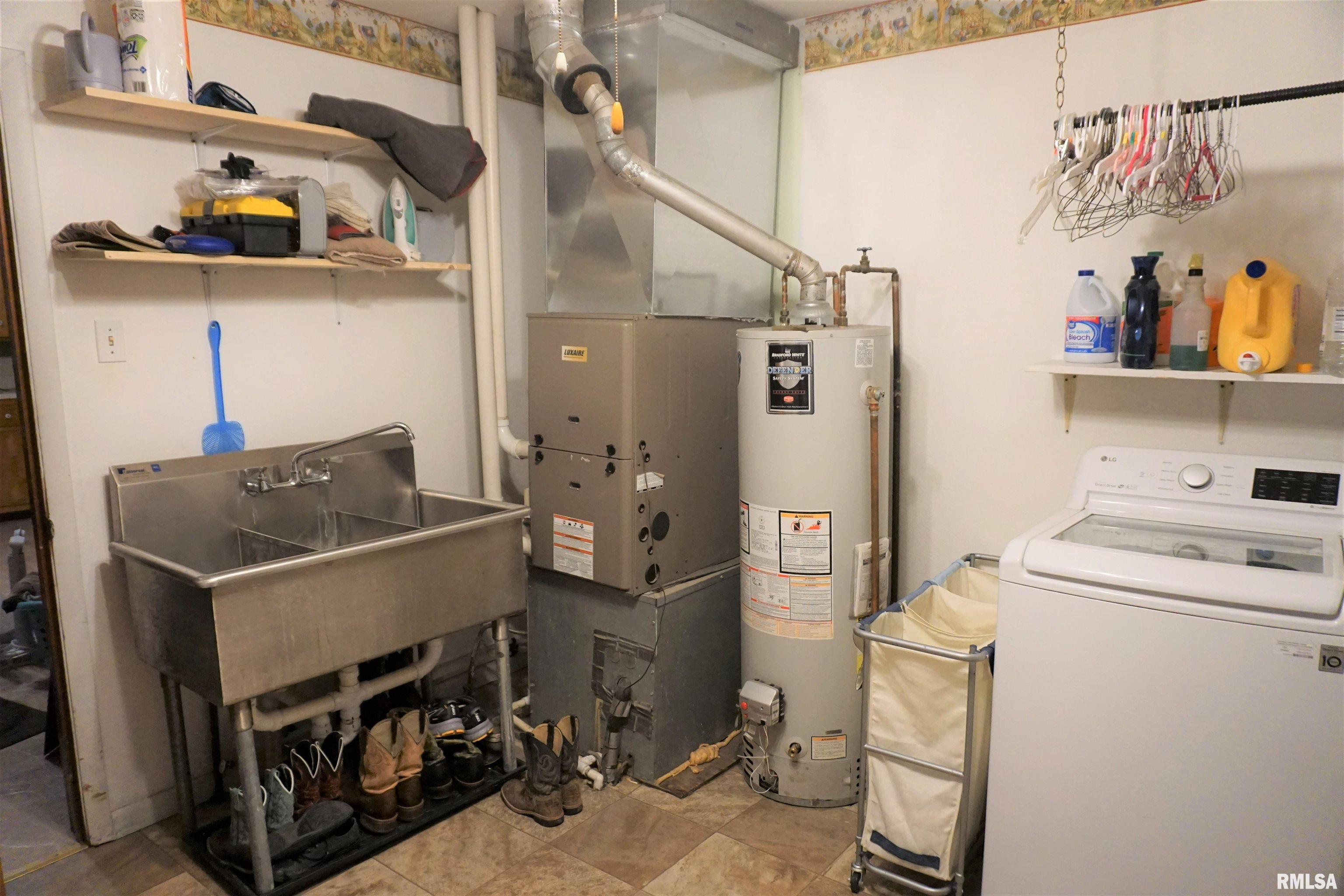 2645 South Broadway Salem, IL 62881 - Photo 16 of 22