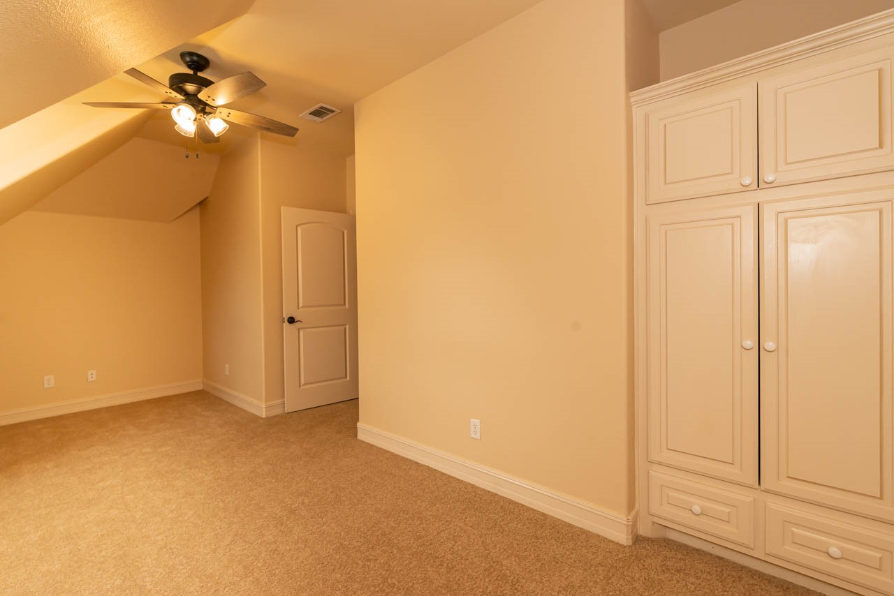 7 Stonebrook Court Beaumont, TX 77706 - Photo 33 of 35 a view of a bathroom