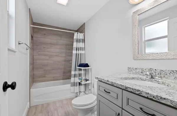 $2,500 | 1036 Francis Street, West Palm Beach, FL 33405