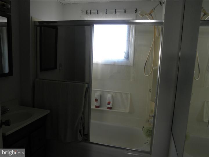 52 Dutton Mill Road Aston, PA 19014 - Photo 10 of 23 Bathroom