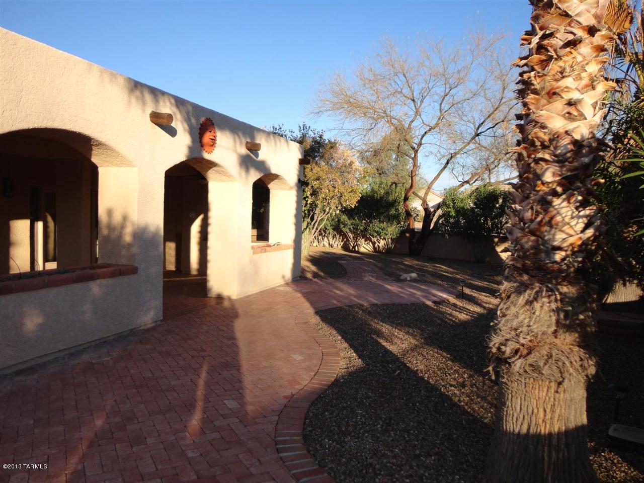 1429 North Bank Swallow Road Green Valley, AZ 85614 - Photo 29 of 34 a view of entryway with a yard