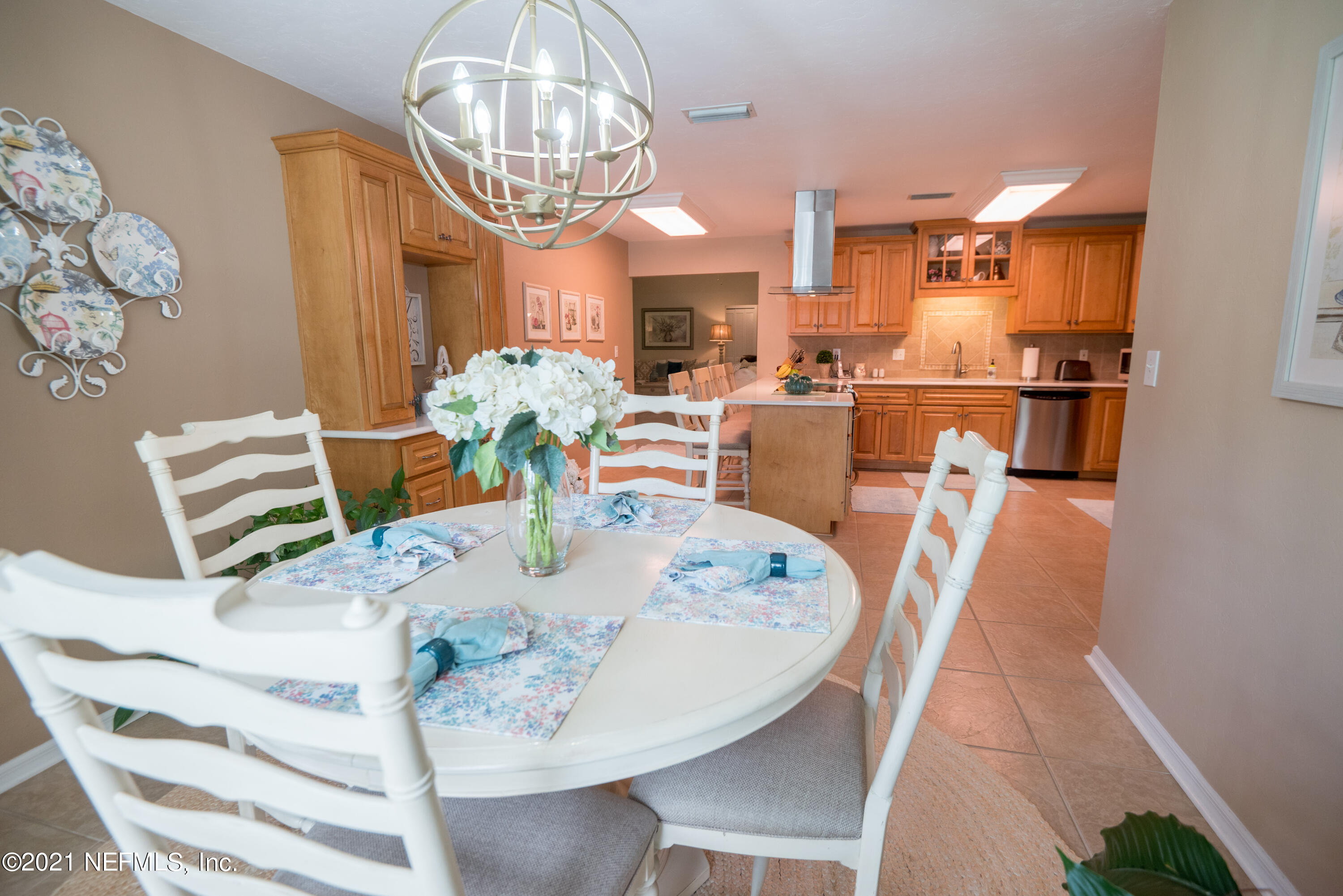 5200 Northwest 180th Way Starke, FL 32091 - Photo 25 of 83 a view of a dining room with furniture