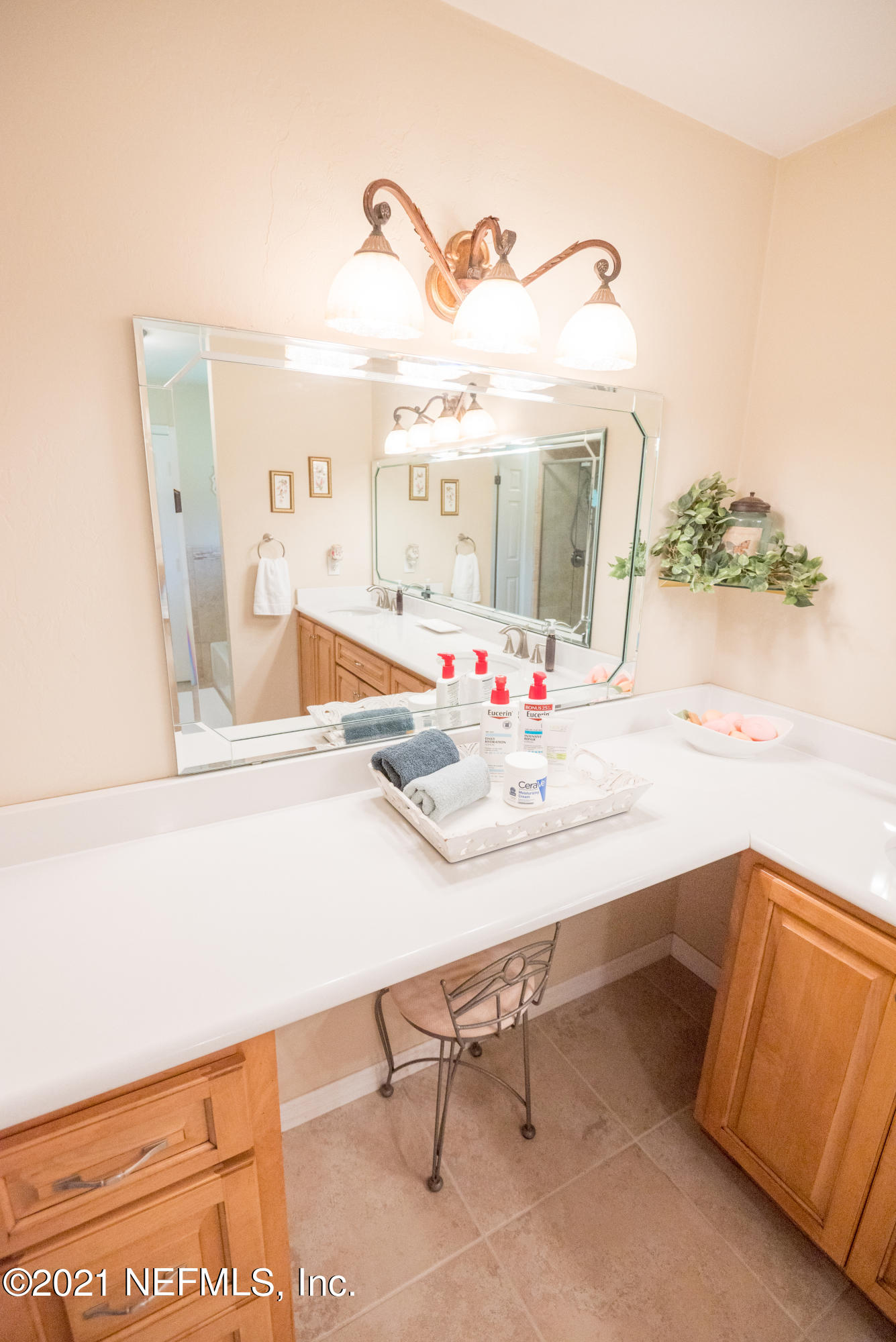 5200 Northwest 180th Way Starke, FL 32091 - Photo 38 of 83 a view of a dining room with furniture and wooden floor