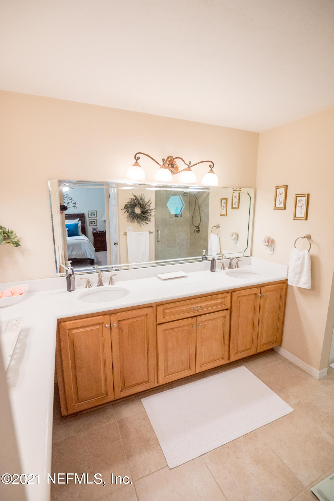 5200 Northwest 180th Way Starke, FL 32091 - Photo 39 of 83 Ensuite Bathroom