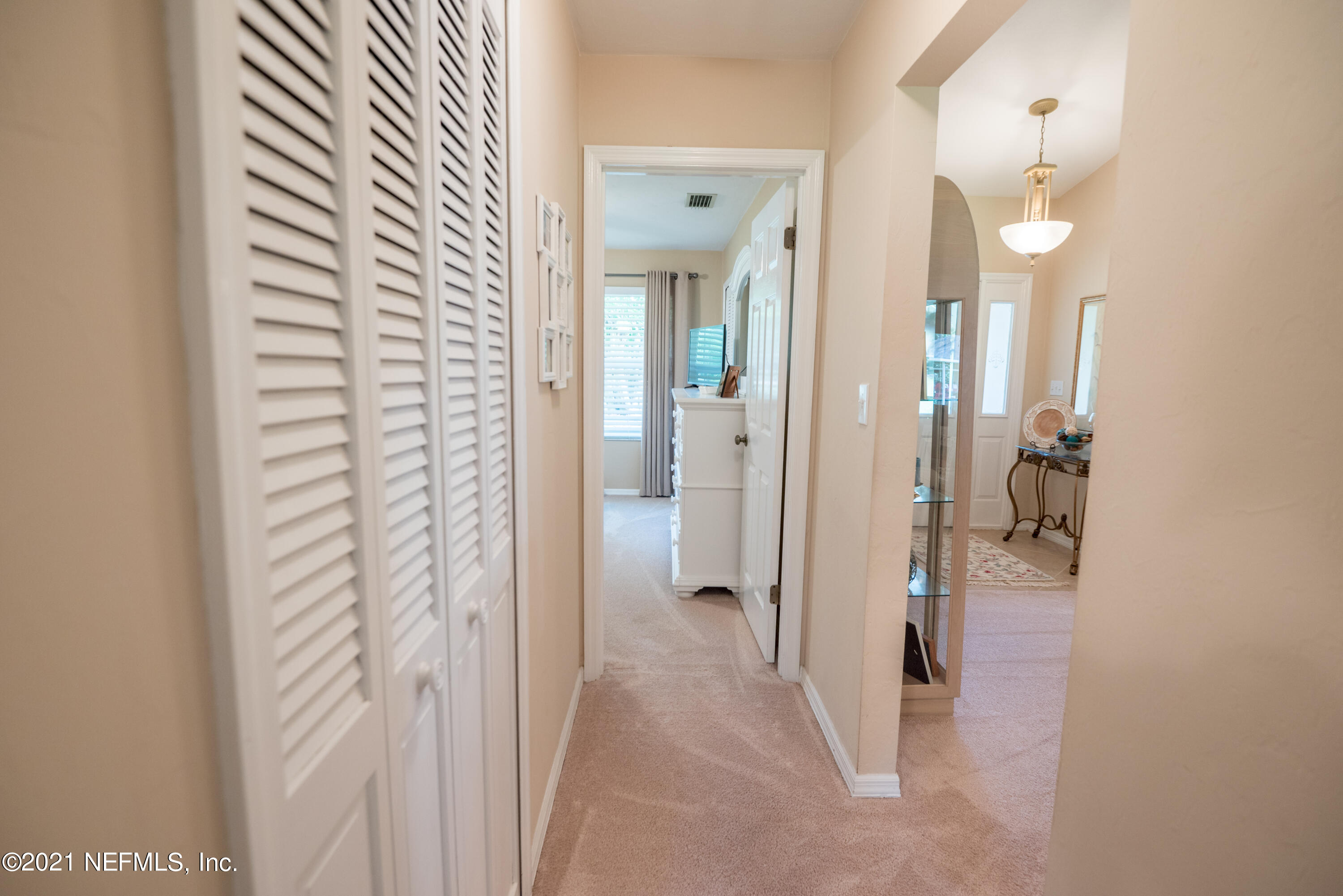 5200 Northwest 180th Way Starke, FL 32091 - Photo 58 of 83 a view of a bathroom from a hallway