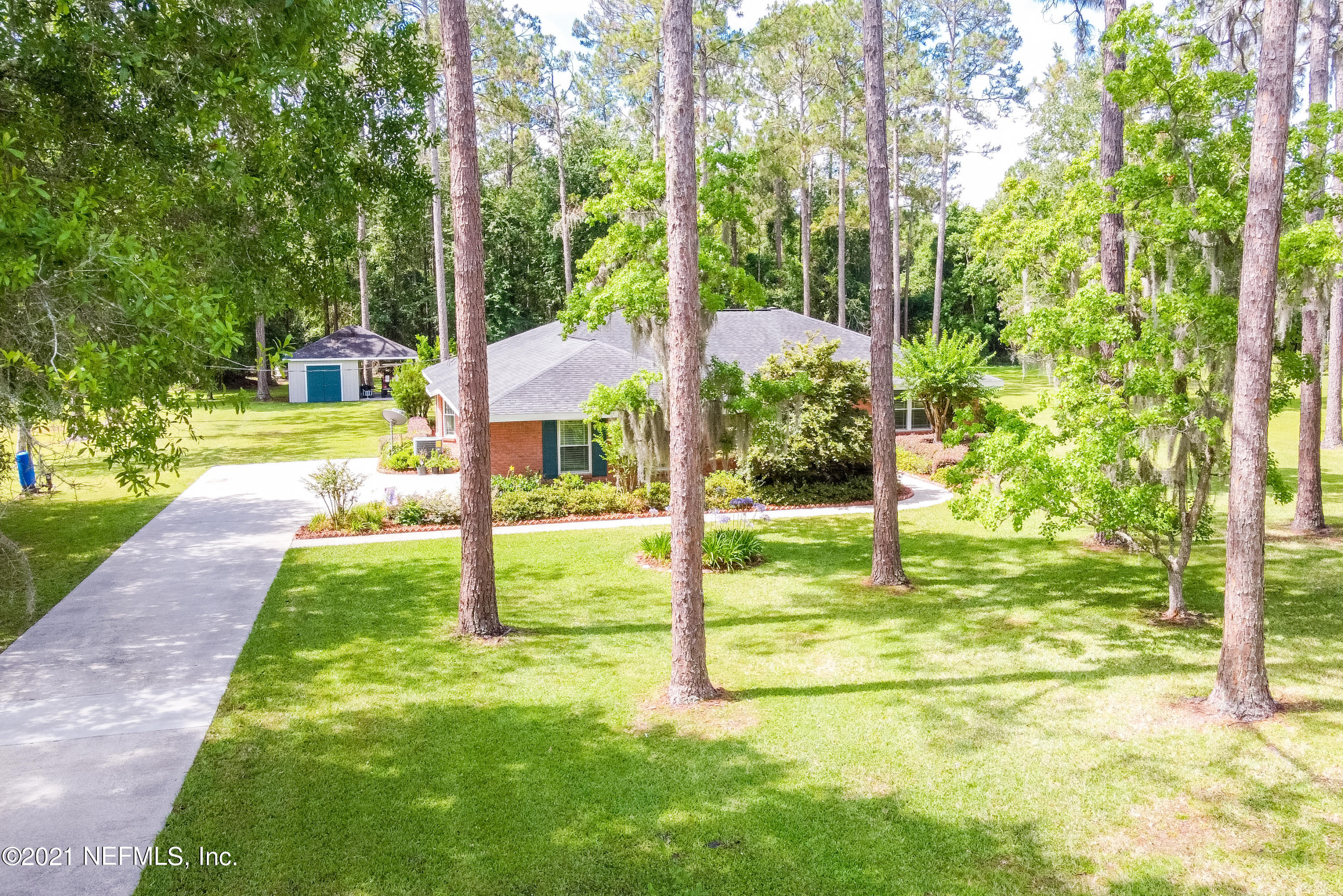 5200 Northwest 180th Way Starke, FL 32091 - Photo 68 of 83 Front yard