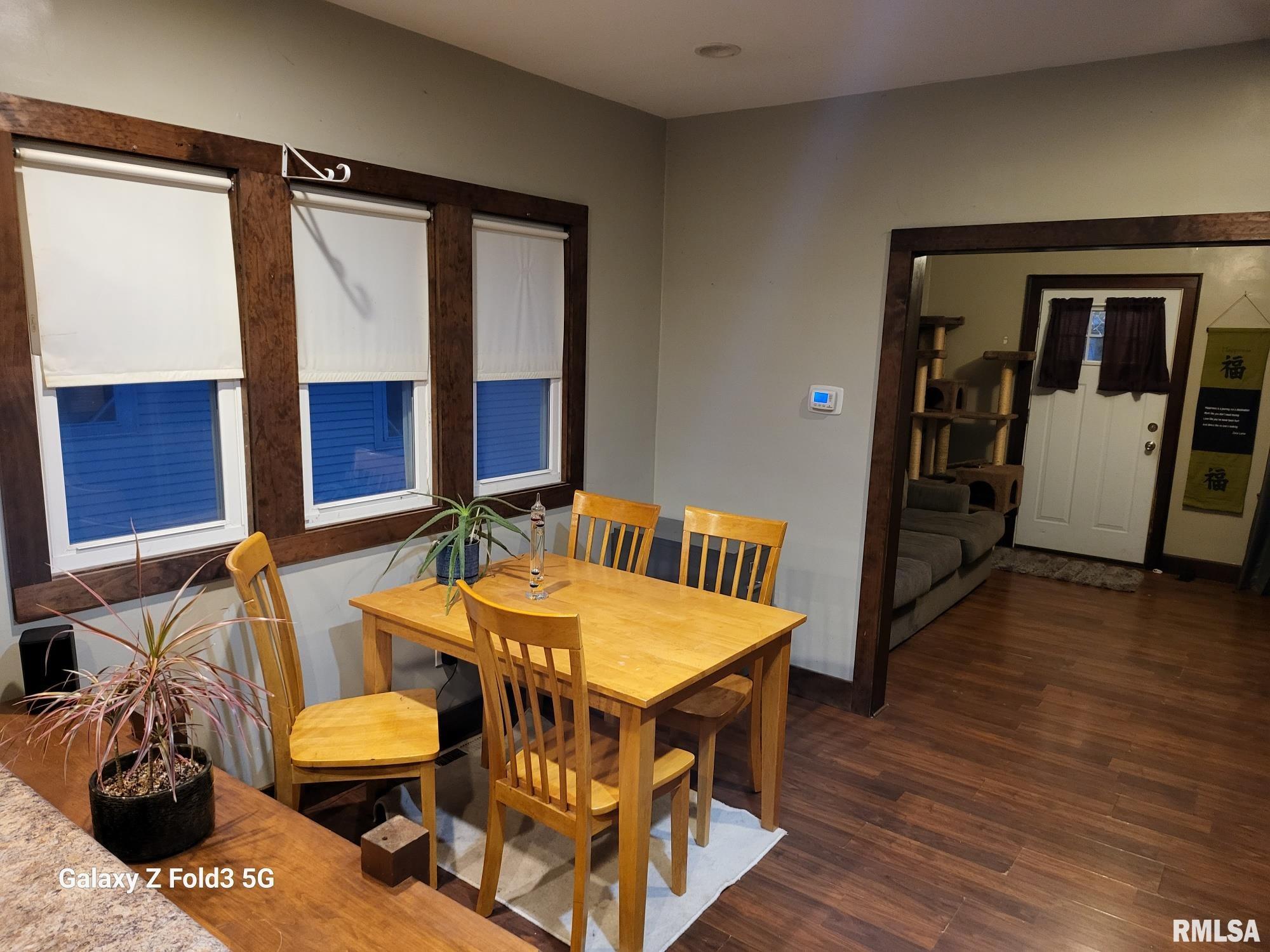 125 Fayette Street Clinton, IA 52732 - Photo 5 of 22 Gallery Image 5