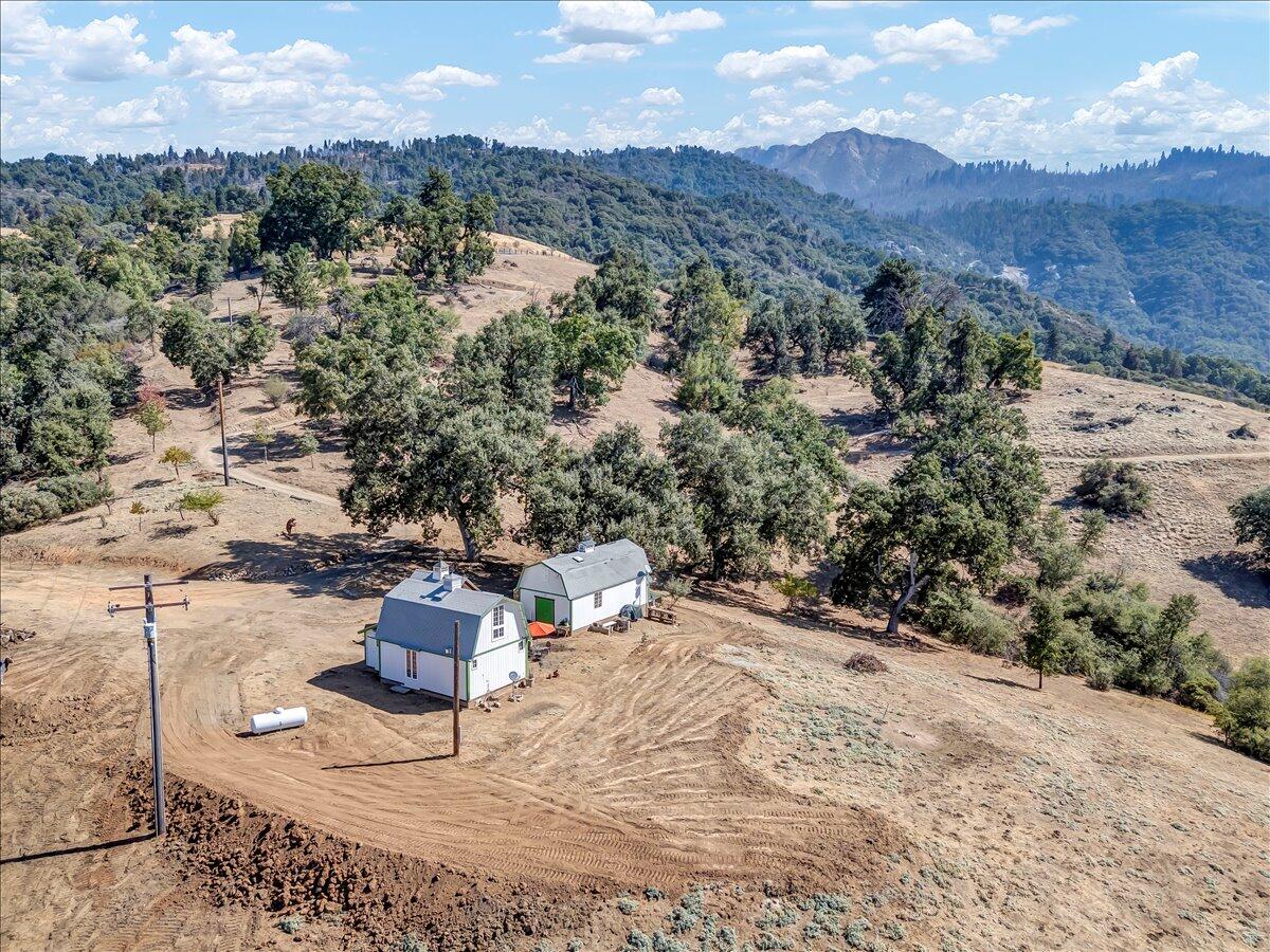 49229 Balch Park Road Springville, CA 93265 - Photo 32 of 48 33-33