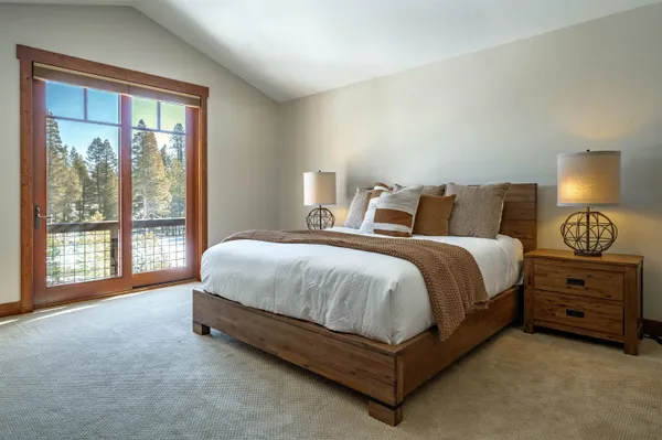 $1,300,000 | 10213 Annies Loop, Truckee, CA 96161