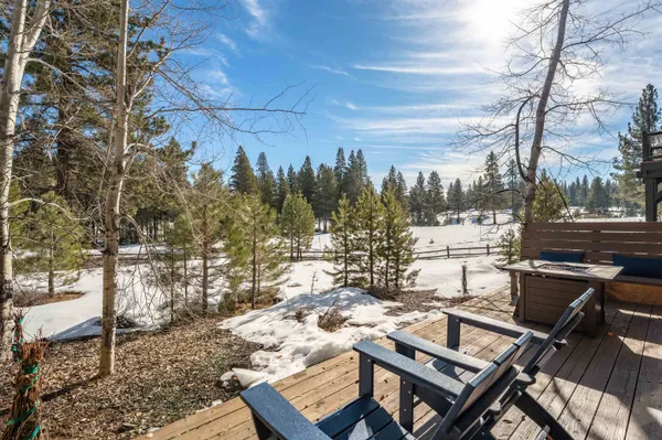 $1,300,000 | 10213 Annies Loop, Truckee, CA 96161