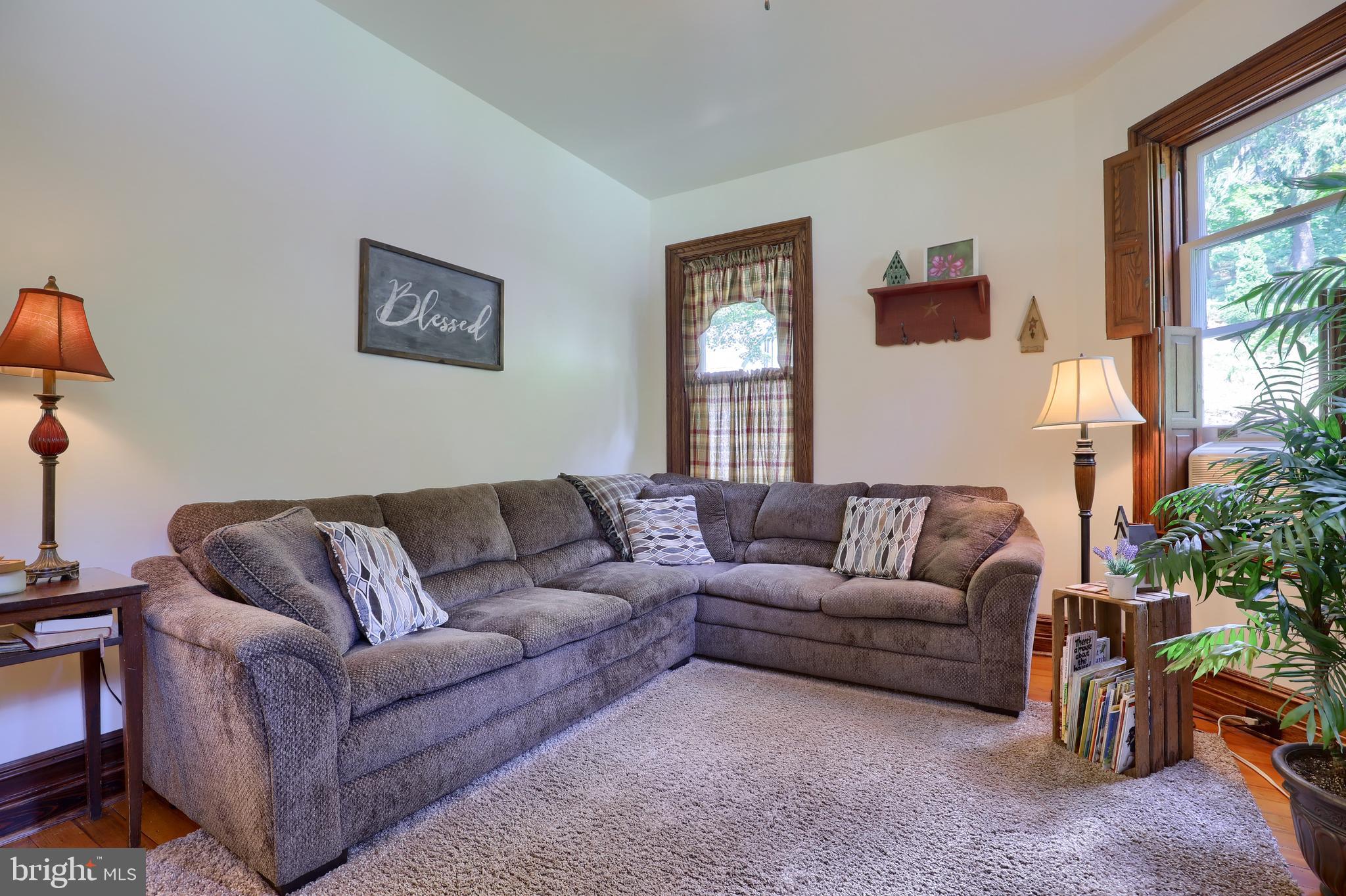 3688 River Road Conestoga, PA 17516 - Photo 38 of 76 TV/Fam Room