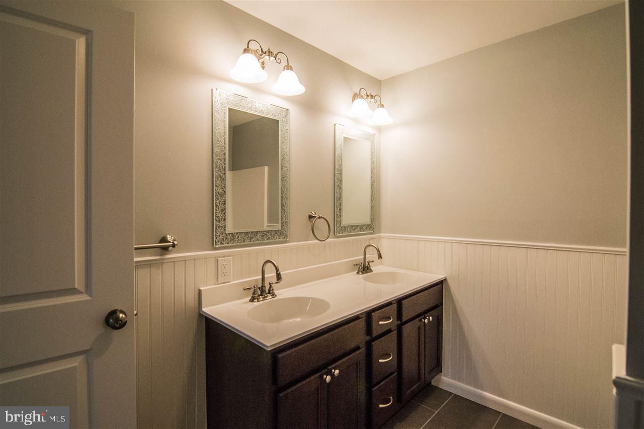 5999 Timothy Road Harrisburg, PA 17112 - Photo 13 of 25 Gallery Image 13