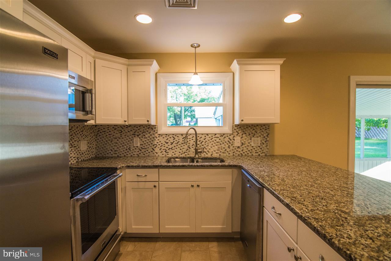 5999 Timothy Road Harrisburg, PA 17112 - Photo 7 of 25 Gallery Image 7
