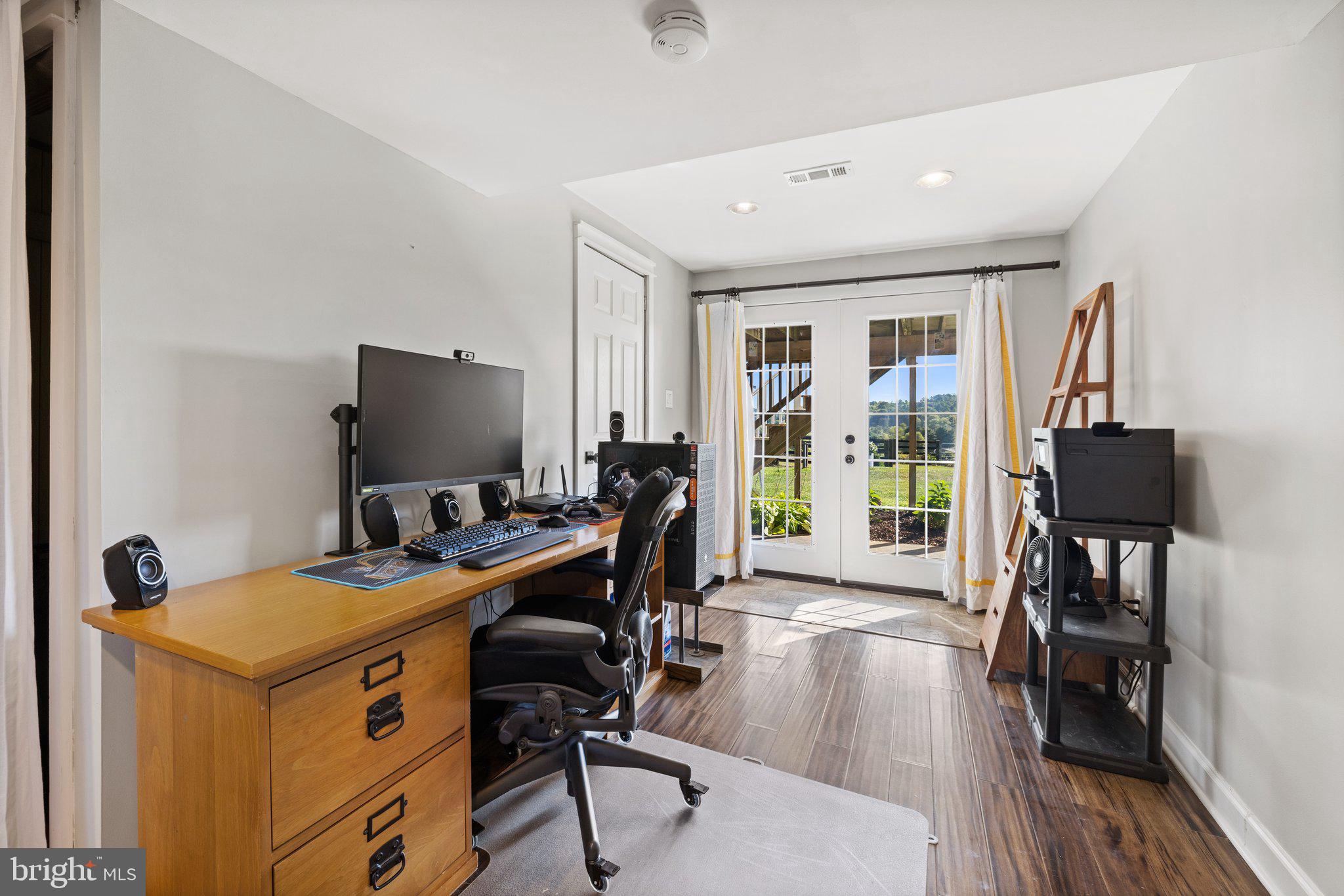 5518 Snow Mountain Road Broad Run, VA 20137 - Photo 18 of 29 Gallery Image 18