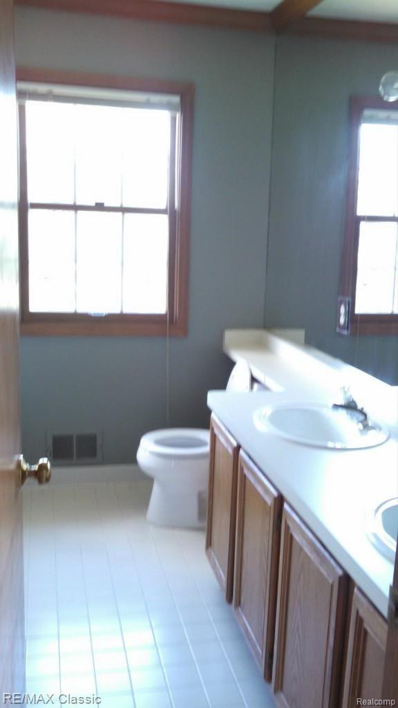 45395 Glengarry Road Canton, MI 48188 - Photo 40 of 45 034.jpg