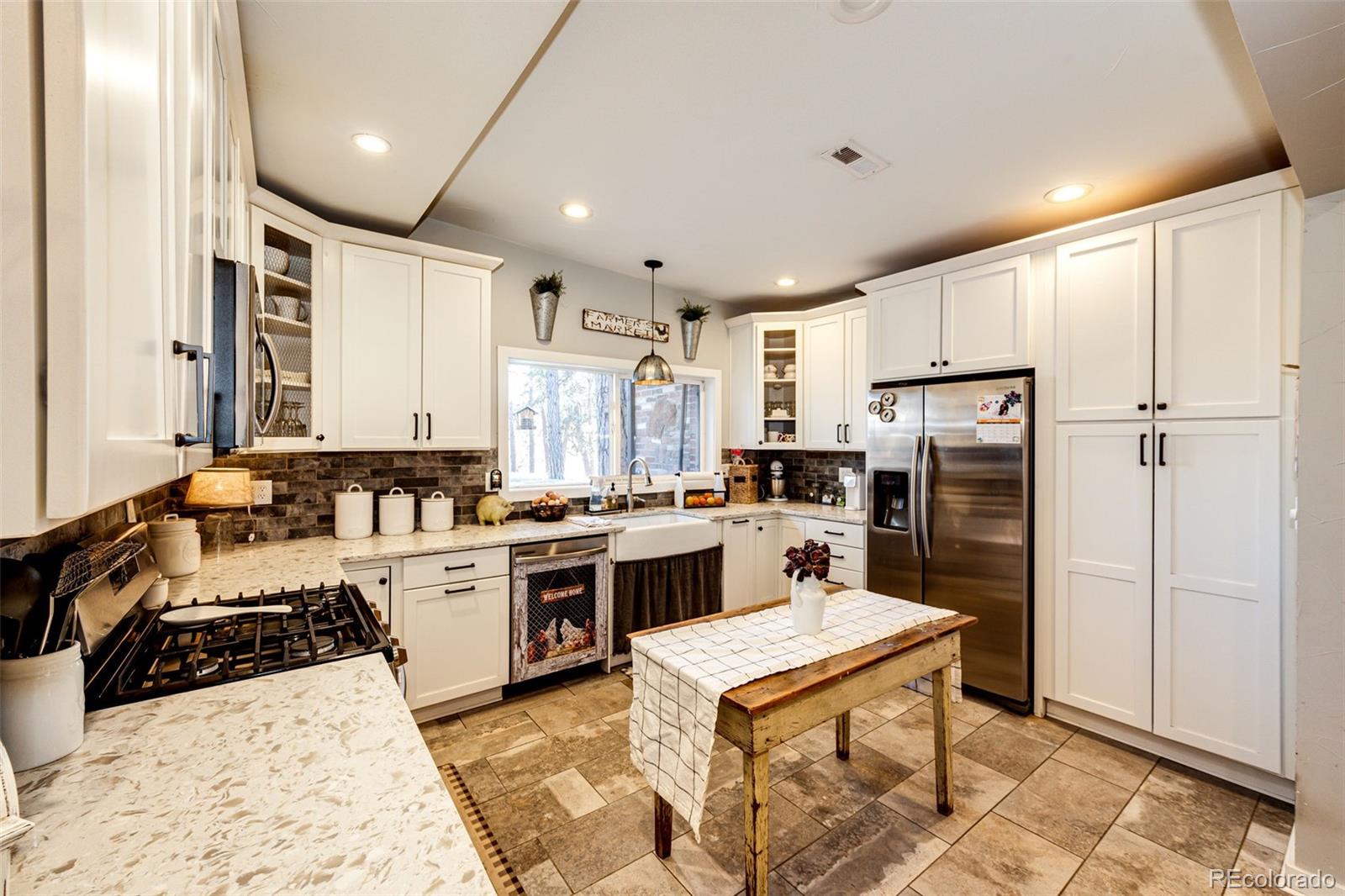 1042 Buttercup Road Elizabeth, CO 80107 - Photo 2 of 41 Gallery Image 2