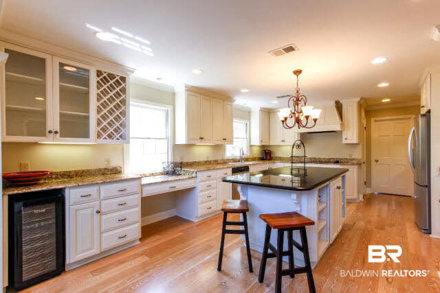 13 Edgefield Road Mobile, AL 36608 - Photo 7 of 25