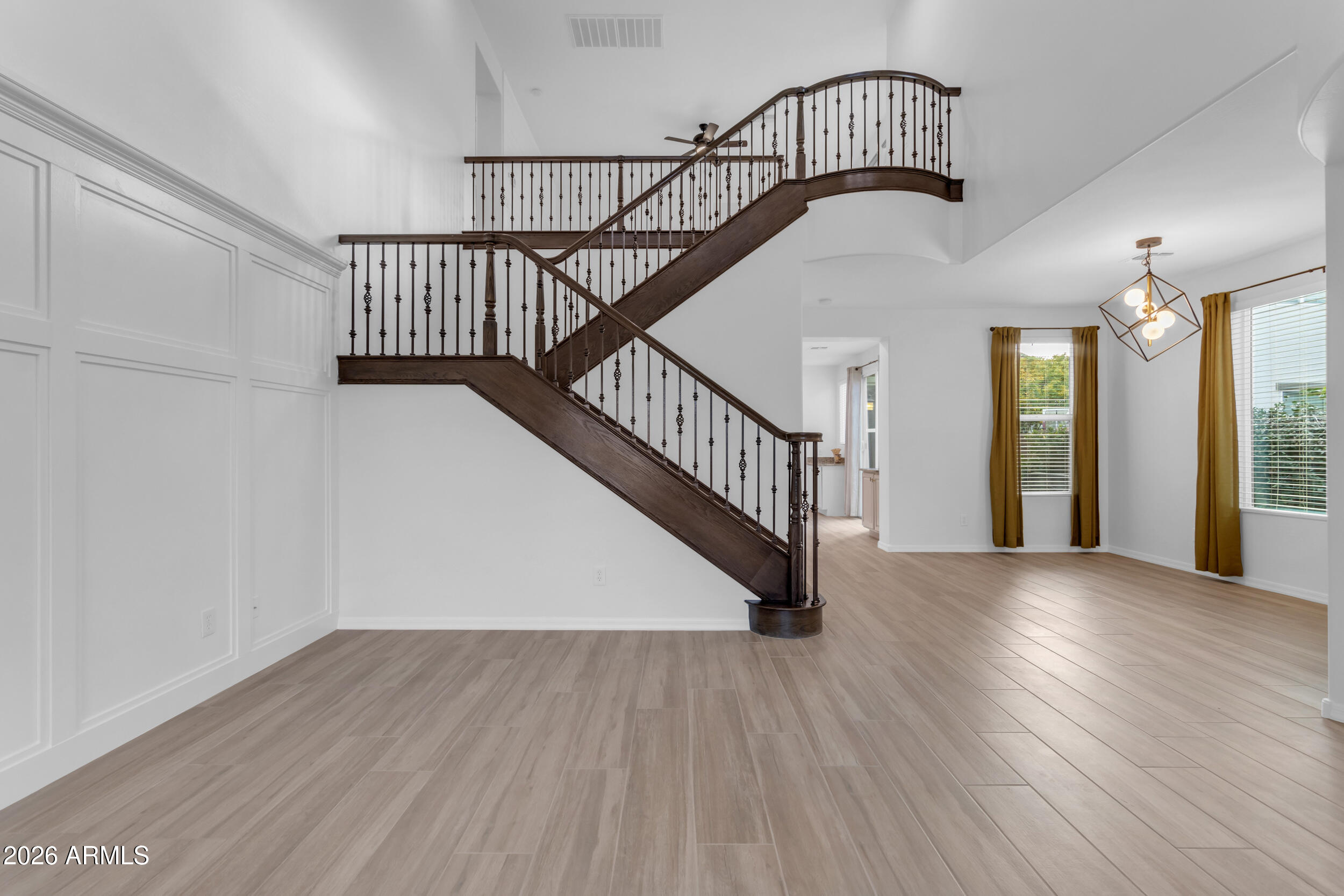 3945 East Mesquite Street Gilbert, AZ 85296 - Photo 5 of 87 48_130_a4m_hm