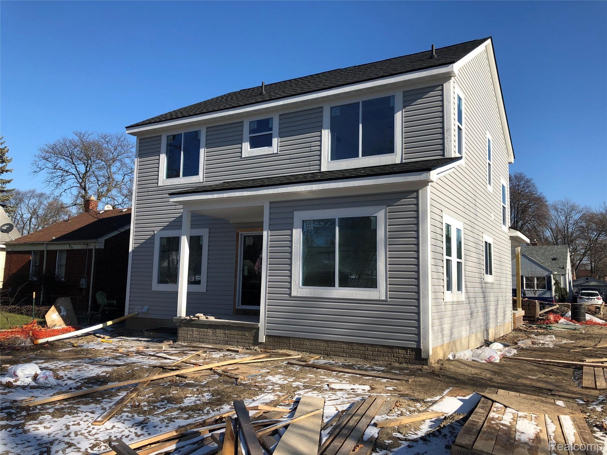1 Hessel Rochester, MI 48307 - Photo 28 of 28 Back 2.jpg