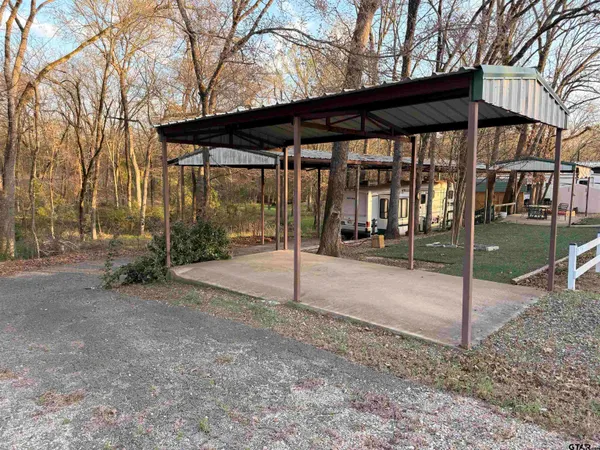 $129,900 | 6435 Farm To Market Road 17, Yantis, TX 75497