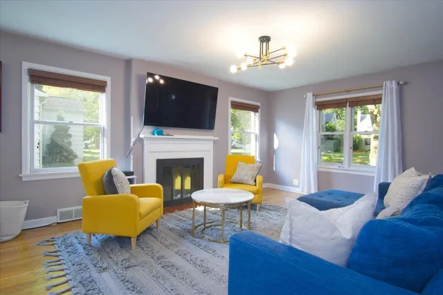 $650,000 | 238 Kensington Drive, Madison, WI 53704