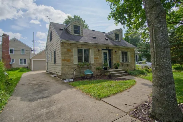 $650,000 | 238 Kensington Drive, Madison, WI 53704