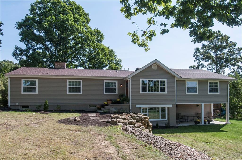 5408 Hamilton Road Gibsonia, PA 15044 - Photo 3 of 25 Gallery Image 3