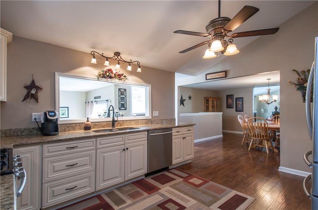 5408 Hamilton Road Gibsonia, PA 15044 - Photo 10 of 25 Gallery Image 10
